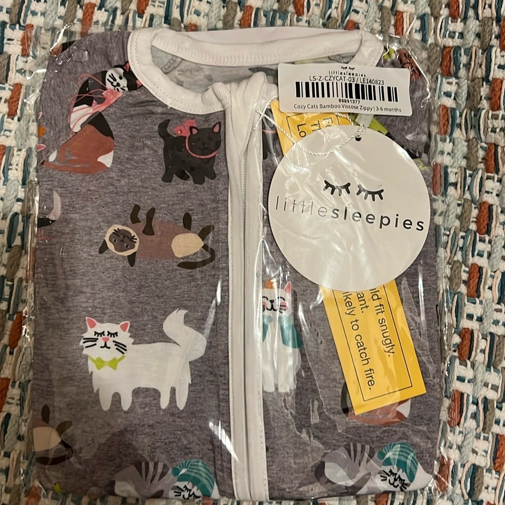 NIB Cozy Cats Little Sleepies Zippy